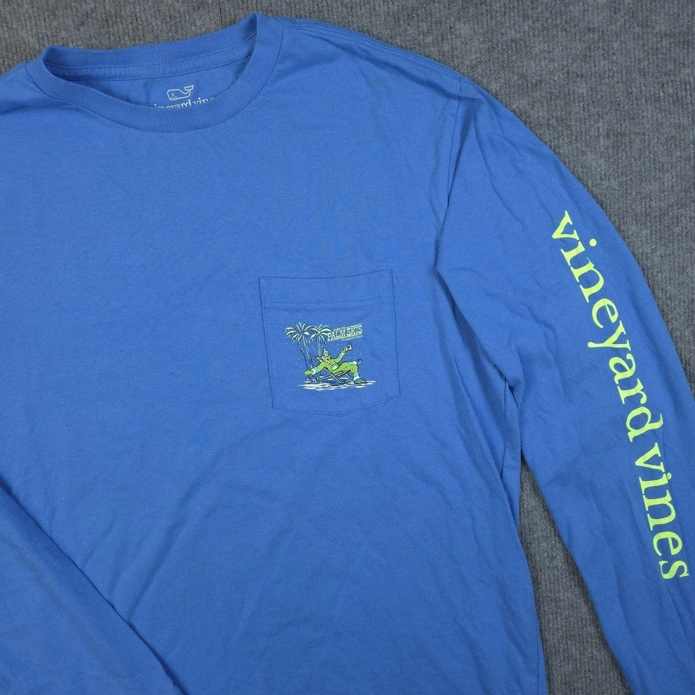 Vineyard Vines Shirt Mens Medium Blue Long Sleeve Palm Skis Retro Apres Skiing